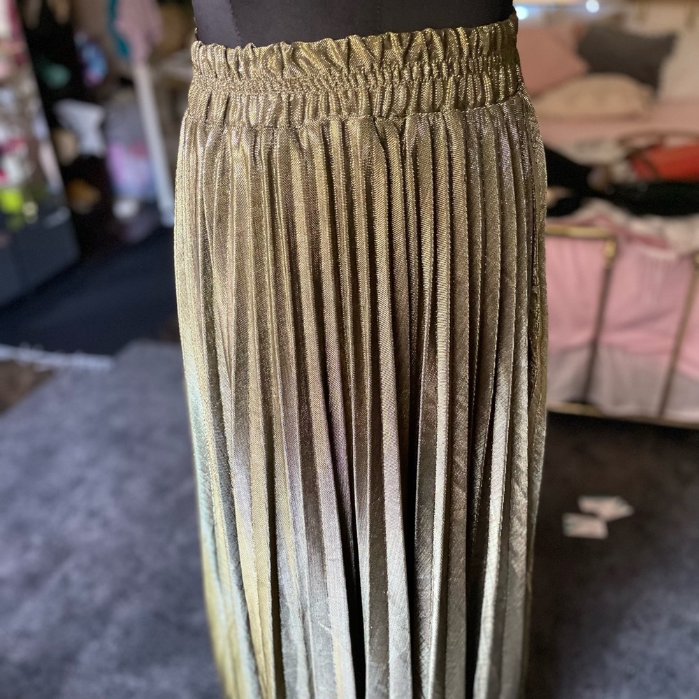 Shimmery gold skirt
